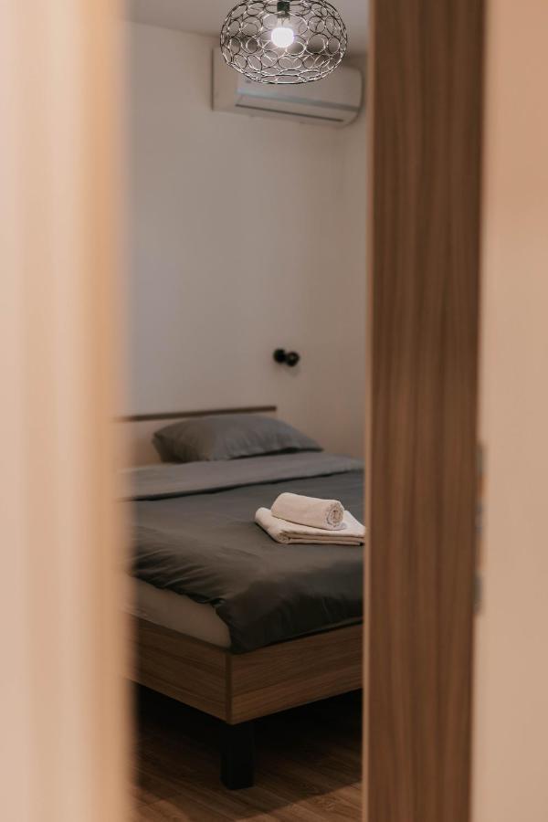 Bell Tower Apartment Мостар Екстериор снимка